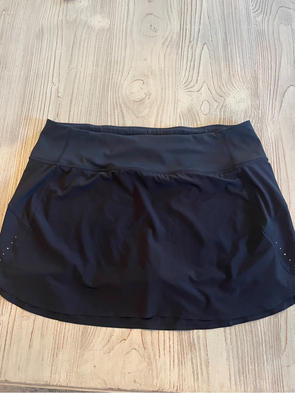 Athleta run with Black Athletic Skort - Classic Performance fabric size large